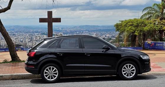 AUDI Q3 1.4 TFSI AMBIENTE FLEX 4P S TRONIC